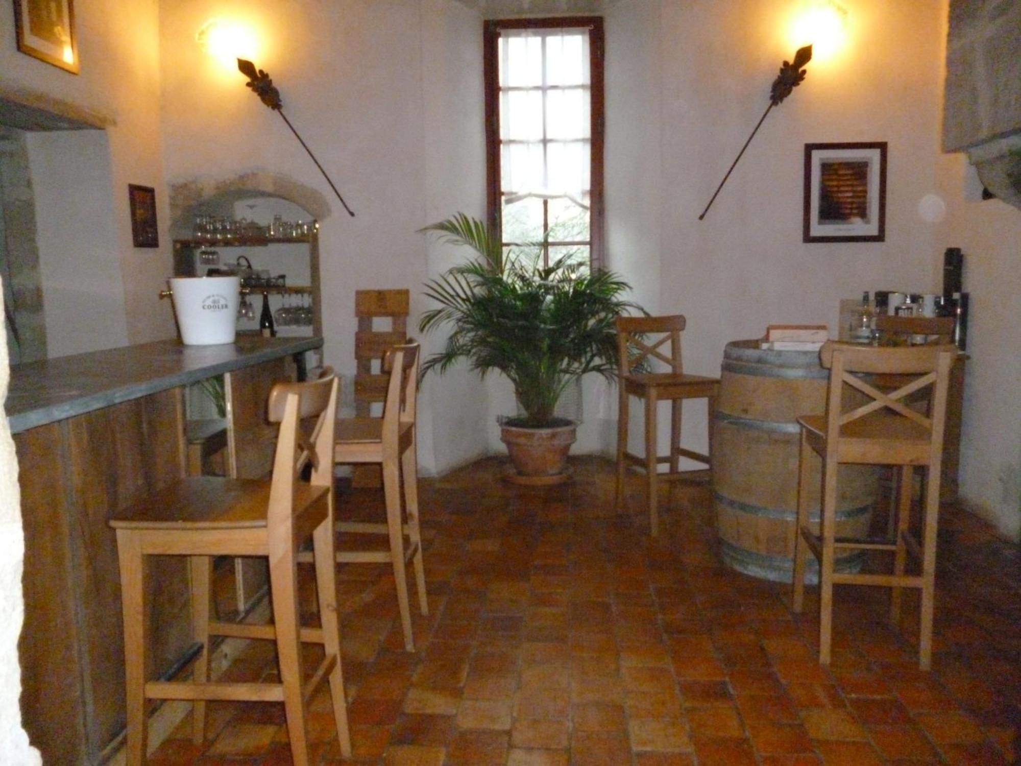 Le Manoir De Gatines Bed & Breakfast Tigne Exterior photo